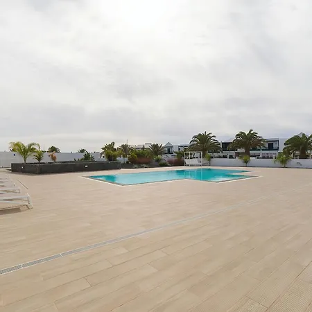 Relaxing Escape Senator-pool View Hébergement de vacances